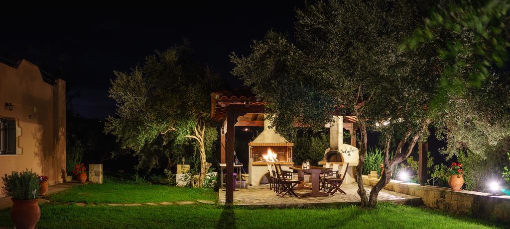 Villa Manoutsio Episkopi  Exterior photo